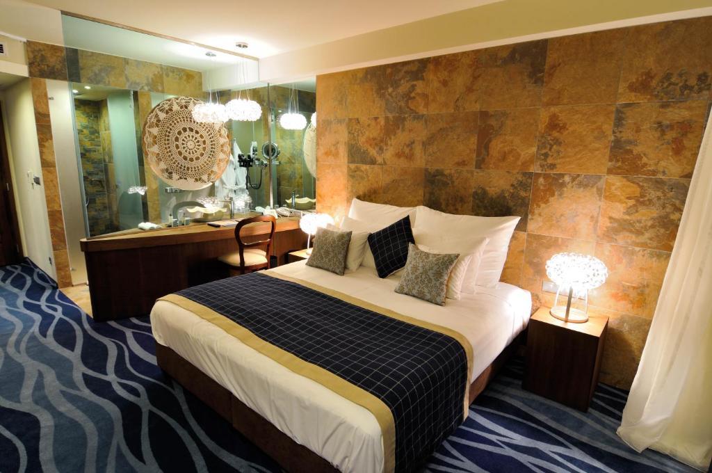 Hotel Cascade Resort&Spa Demjén Habitación foto